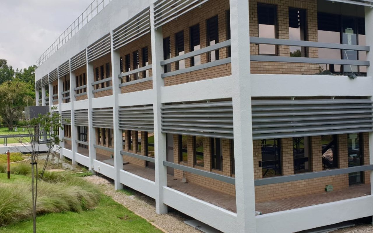 Mijeb construction-painting works image